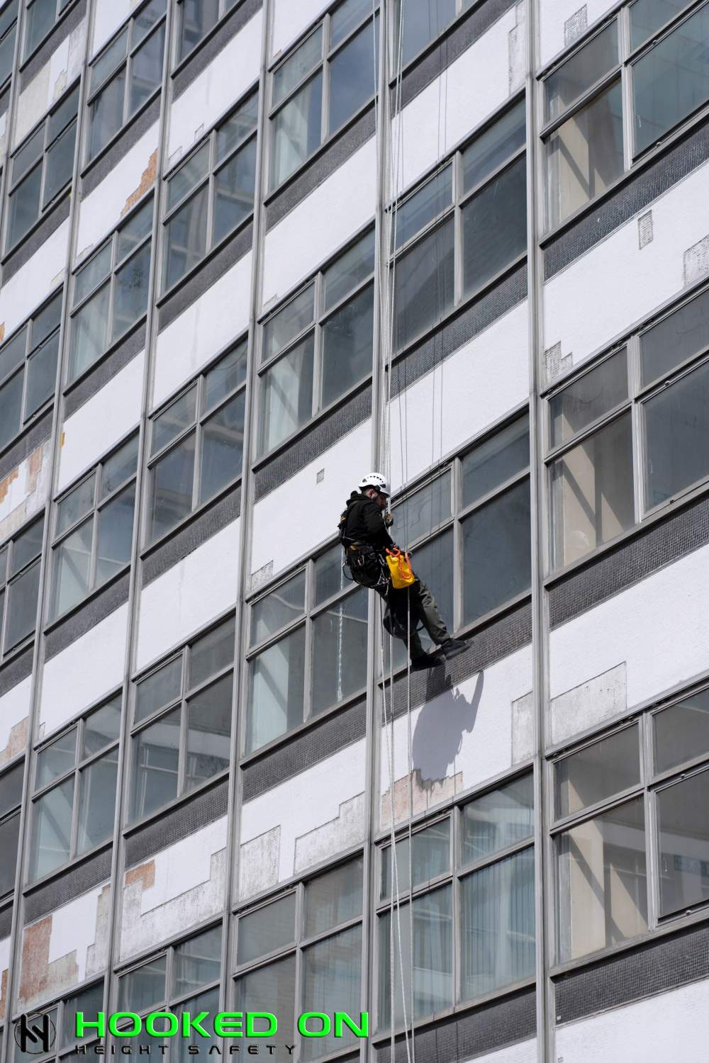ABSEIL & FACADE ACCESS SYSTEMS